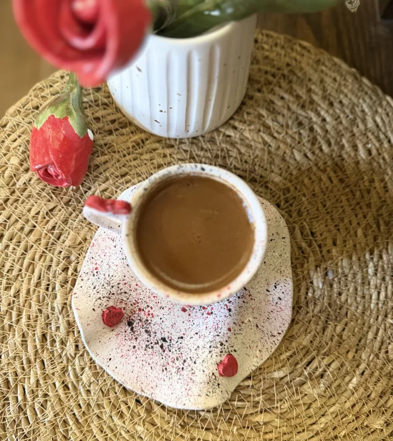 Kalpli V Fincan — fotoğraf 3/5